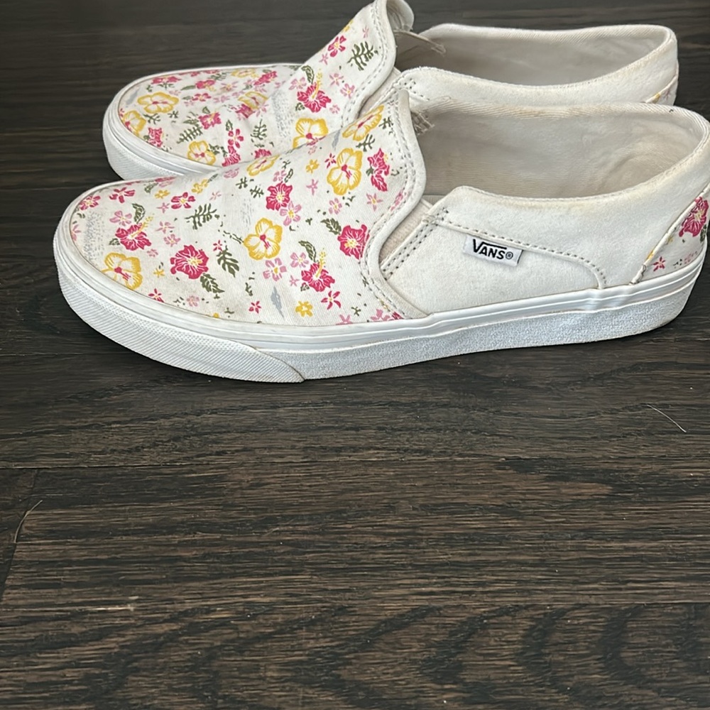 Floral Vans - Picture 2 of 3